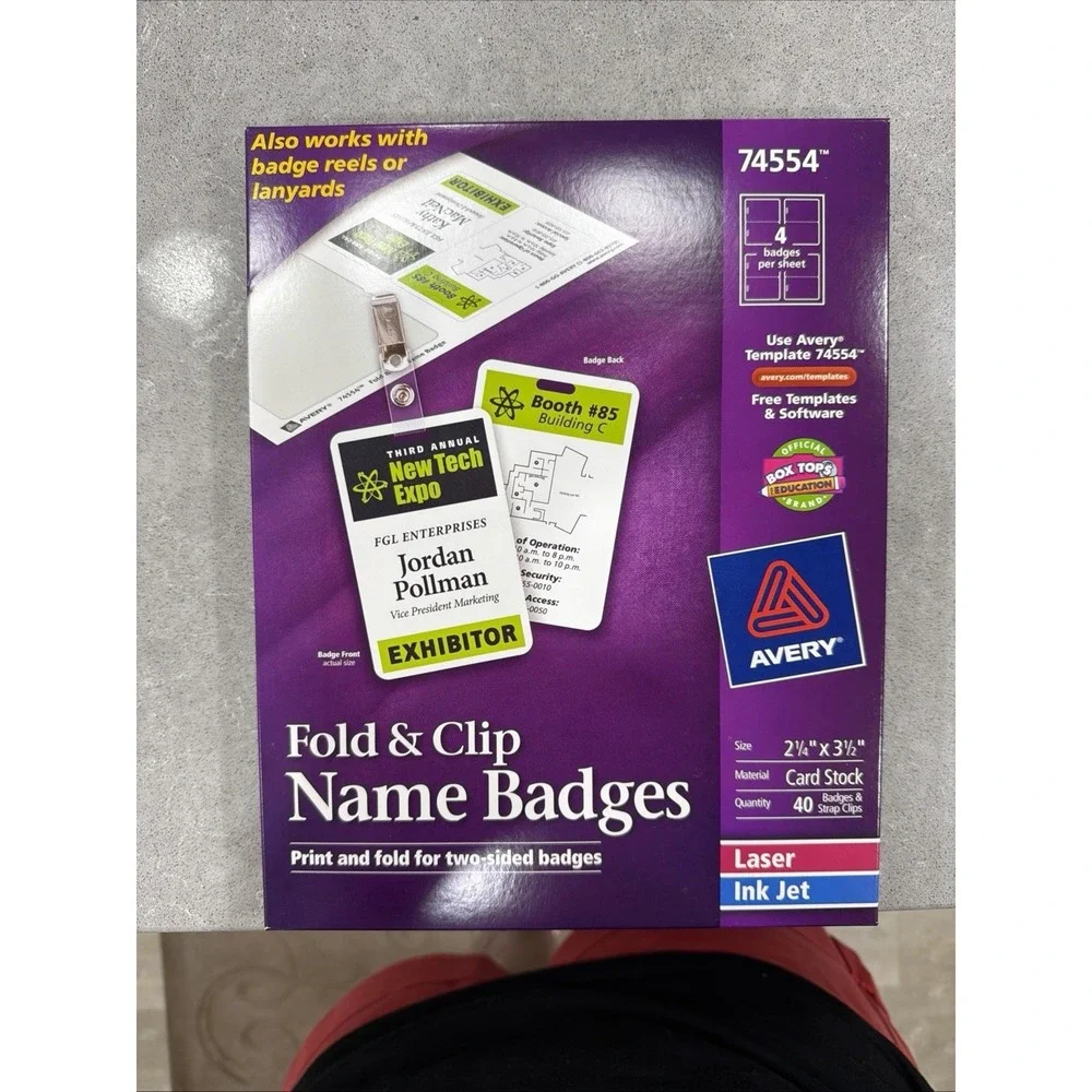Avery 74554 Fold & Clip Name Badges 40 Badges & Strap Clips 2.25x3.5 Inches